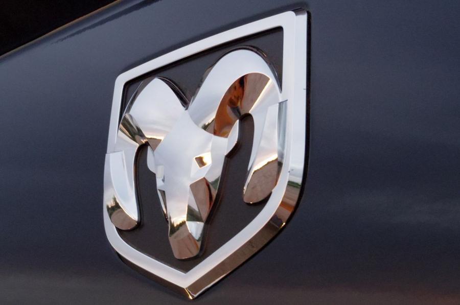  Dodge Ram 1500 2013 года  (фото 92 из 106)